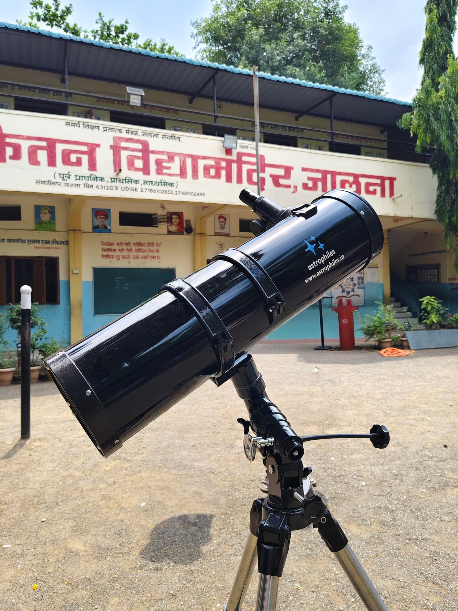 best telescopes for schools in India 